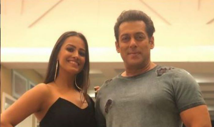 Naagin 3 Hotness Anita Hassanandani Wishes Salman Khan Happy Birthday by Grooving to Oh Oh Jaane Jaana – Watch Video Naagin 3 Hotness Anita Hassanandani Wishes Salman Khan Happy Birthday by Grooving to Oh Oh Jaane Jaana – Watch Video