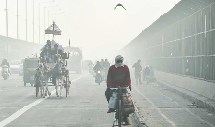 Brace For Cold Winters: Delhi Air Quality Worsens, Temperatures to Drop Further