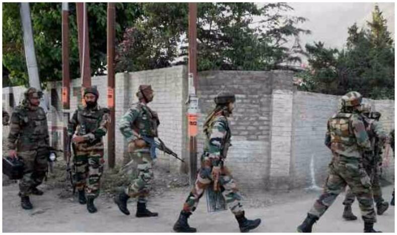 Jammu And Kashmir: Three Terrorists Gunned Down in Encounter in Baramulla