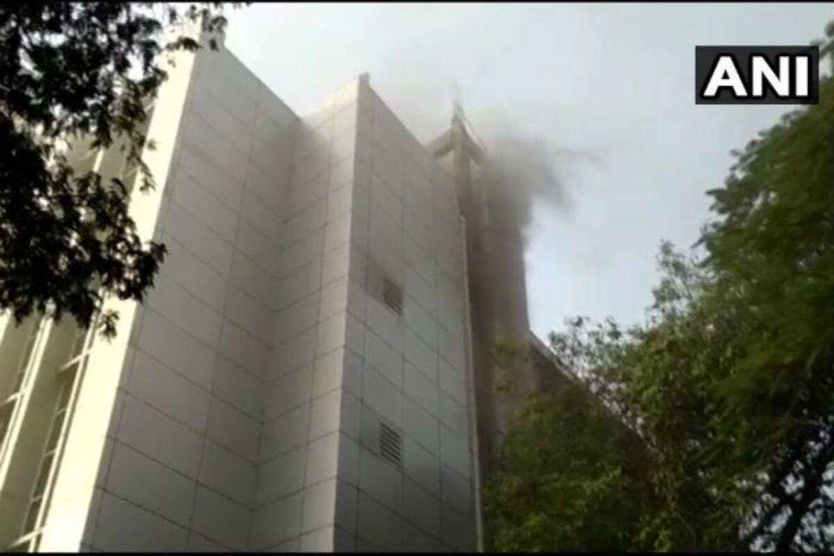 Andheri ESIC Hospital Fire: Six Dead, 147 People Rescued Until Now | Andheri ESIC Hospital Fire: Six Dead, 147 People Rescued Until Now |
