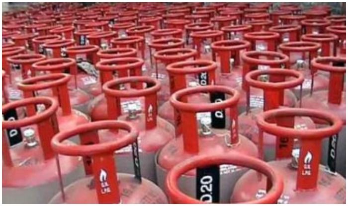Indane Gas Customers Can Now Book LPG Cylinder Refills With Just a Missed Call | Here's How