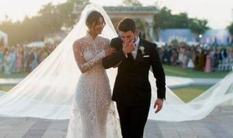 Priyanka Chopra Shadi Ka Sex Video - Priyanka Chopra - Nick Jonas Wedding: Bride Opens up on Her 75-Foot Long  Veil, Says She Always