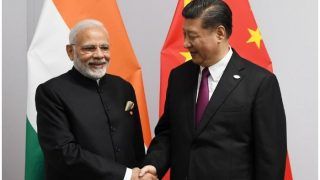 मोदी-जिनपिंग के बीच मुलाकात आज, कश्मीर को लेकर ‘बिगड़े’ रिश्ते को पटरी पर लाने की होगी कोशिश! मोदी-जिनपिंग के बीच मुलाकात आज, कश्मीर को लेकर ‘बिगड़े’ रिश्ते को पटरी पर लाने की होगी कोशिश!