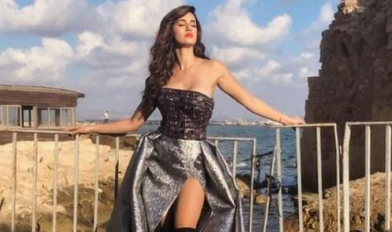 Disha Patani’s Devil May Care Pose in Thigh-High Boots And Strapless ...