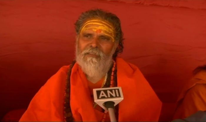 Ram Temple Construction in Ayodhya Will be Started by Saints Post Kumbh Mela 2019: Akhada Parishad President Narendra Giri