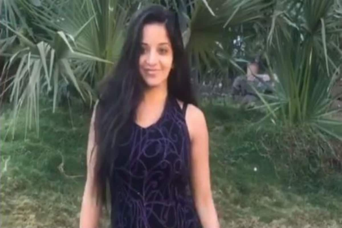 Monalisa Ka Video Sex Ka Video - Bhojpuri Bombshell And Nazar Fame Monalisa Looks Sexy in Purple Gown And no  Makeup â€“ See Pictures | India.com