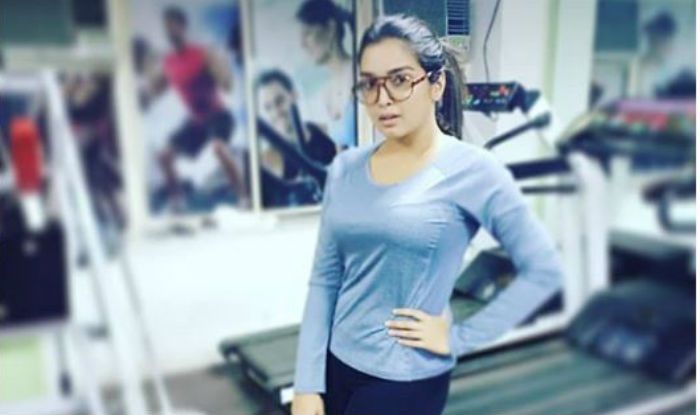 Bhojpuri Hotness Amrapali Dubey Flaunts Her Hot Toned Body While Exercising in Gym, See Pic Bhojpuri Hotness Amrapali Dubey Flaunts Her Hot Toned Body While Exercising in Gym, See Pic