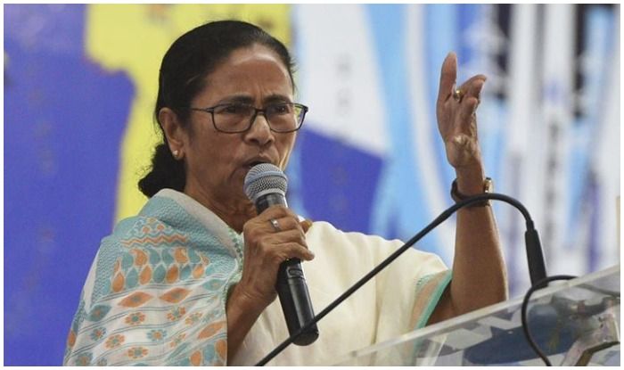 Kolkata: Mamata Banerjee Turns Street Fighter For Cop She Once Refused ...