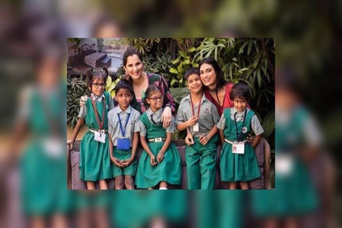 Sania Mirza, Athiya Shetty Come Together for Mana Shetty's 'Save the  Children' Initiative | PICS | India.com