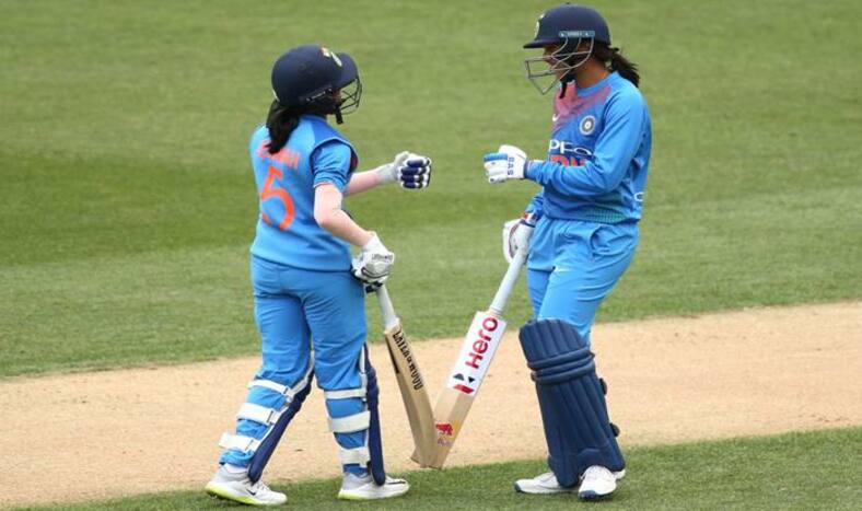 India Women vs England Women Live Cricket Score: When And Where to Watch 3rd ODI Between INDW and ENGW Online Streaming From Wankhede Stadium, Time in IST, TV Broadcast, Fantasy XI, Complete Squads