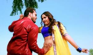 Kajal Videosex - Bhojpuri Hot Couple Khesari Lal Yadav-Kajal Raghwani's Sensuous And Sexy  Dance on Saj Ke Sawar Ke Crosses 106 Million Views on YouTube, Watch |  India.com