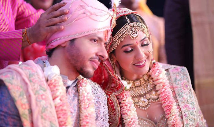 Neeti Mohan-Nihaar Pandya&#39;s New Wedding Photos Are All About Beauty,  Emotions, Fun And Relationships | India.com