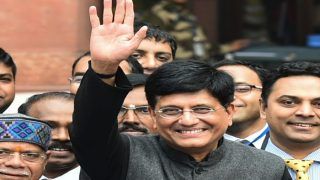 Union Budget 2019 LIVE News Hindi: मोदी सरकार ने स्लॉग ओवर में लगाए ताबड़तोड़ छक्के, लगा खुशियों का अंबार Union Budget 2019 LIVE News Hindi: मोदी सरकार ने स्लॉग ओवर में लगाए ताबड़तोड़ छक्के, लगा खुशियों का अंबार