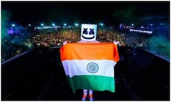 Pulwama Attack: DJ Marshmello Observes Two Minutes Silence For Martyrs  Before Making Fans Dance to His Tracks, Had Indian Flag Projected in  Background 