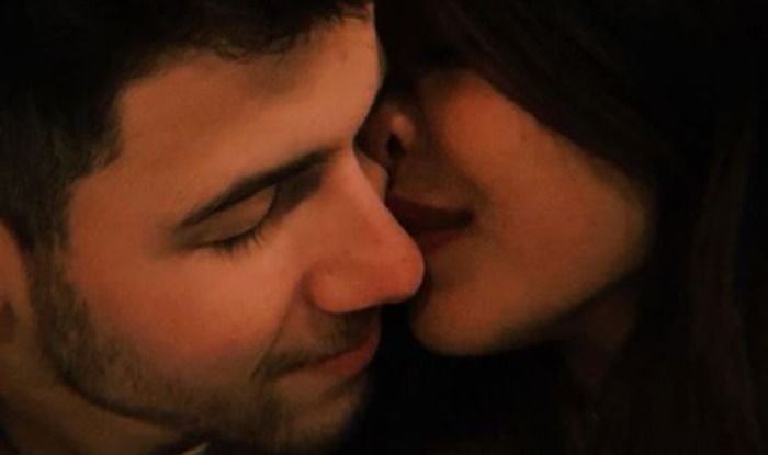 Priyanka Chopra Gets Cosy With Husband Nick Jonas on Valentine’s Day, Check Out Their Romantic Picture
