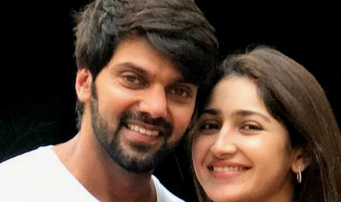 Dilip Kumar’s Niece Sayyeshaa Announces Wedding With Arya in This ...