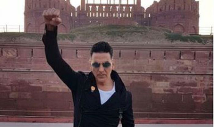 Akshay Kumar Dances Along With BSF Jawans During Kesari Promotions Akshay Kumar