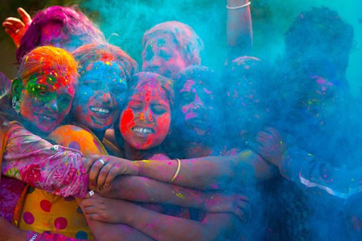 5 Places in India to Celebrate Holi, The Festival of Colours | India.com