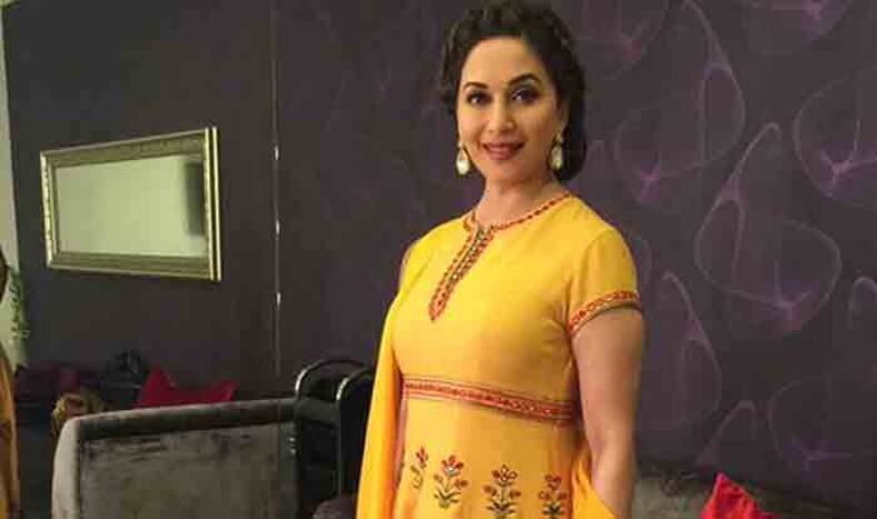 Madhuri Dikshit rejects the possibilities of contesting Lok Sabha Election 2019 Madhuri Dikshit ने कहा- मैं नहीं लड़ूंगी लोकसभा चुनाव