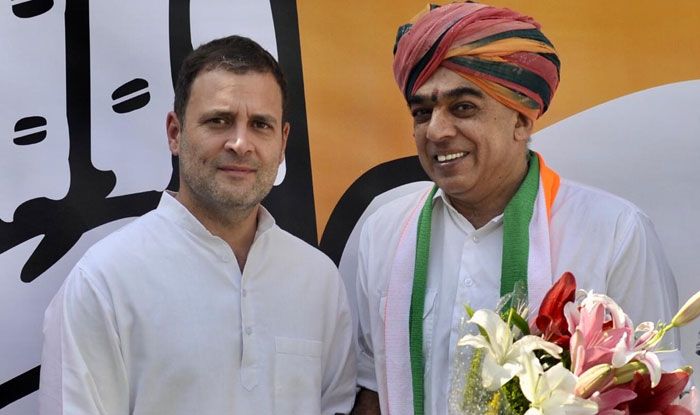 Manvendra Singh with Rahul Gandhi