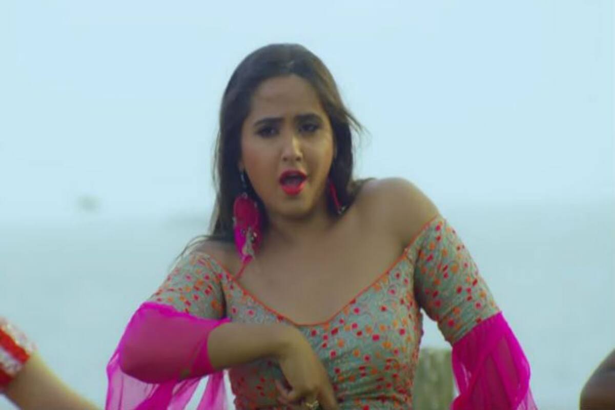 Kajal Raghwani Khesari Lal Yadav Ki Xxx - Bhojpuri Hot Couple Khesari Lal Yadav And Kajal Raghwani's Sensuous Dance  in 'Daal De Kewadi Mein Killi' Song Crosses Over 24 Million Views- Watch |  India.com