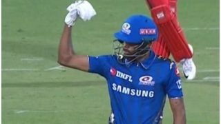 Hardik Pandya Hit sixes and Showing his Biceps to Virat kohli Hardik Pandya Hit sixes and Showing his Biceps to Virat kohli