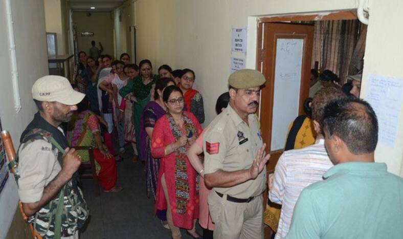 Polling in Anantnag