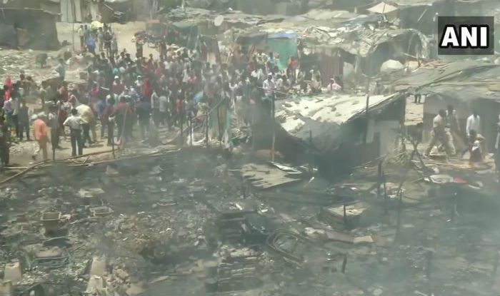 Fire Breaks Out at Slum Near Lalita Park in Delhi; No Casualties Reported