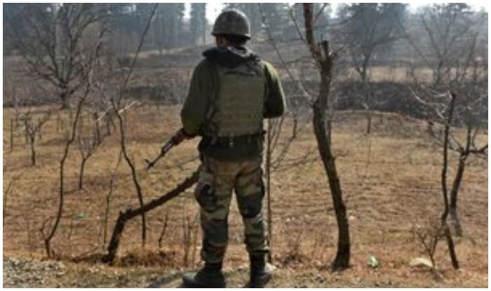 कश्मीर: मुठभेड़ में 2 आतंकवादी ढेर, सुरक्षाबलों ने तलाश कर मार गिराया