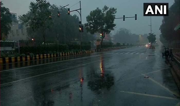 Heavy Rain, Thunderstorm Hits Delhi-NCR, Other States; Normal Life ...