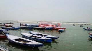 गंगा जल के बेलगाम इस्तेमाल से घट रहा जलस्तर, बढ़ेगा पानी का संकट गंगा जल के बेलगाम इस्तेमाल से घट रहा जलस्तर, बढ़ेगा पानी का संकट