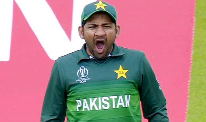 Pakistanis Lash Out at Their Team After Losing Against India Pakistanis Lash Out at Their Team After Losing Against India