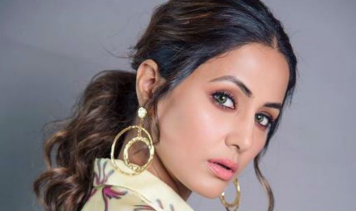 Hina Khan Slays in Gorgeous Floral Dress as She Attends Fashion Event ...