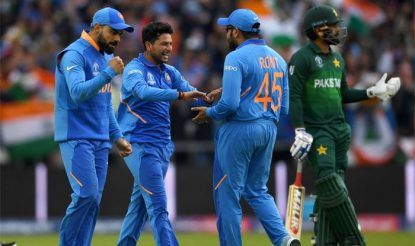 INDvsPAK: भारत ने पाकिस्तान को 89 रन से हराया, रोहित-कुलदीप का शानदार  प्रदर्शन - India vs pakistan live cricket score updates world cup old  trafford manchester - Latest News & Updates in