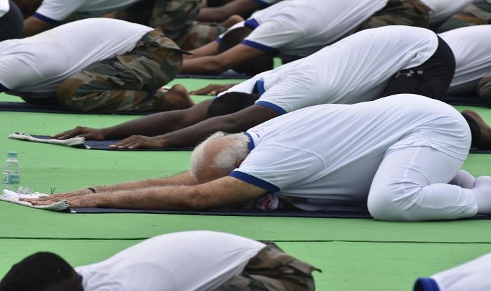 PM Modi Performs Yoga With Thousand of Enthusiasts in Ranchi PM Modi Performs Yoga With Thousand of Enthusiasts in Ranchi