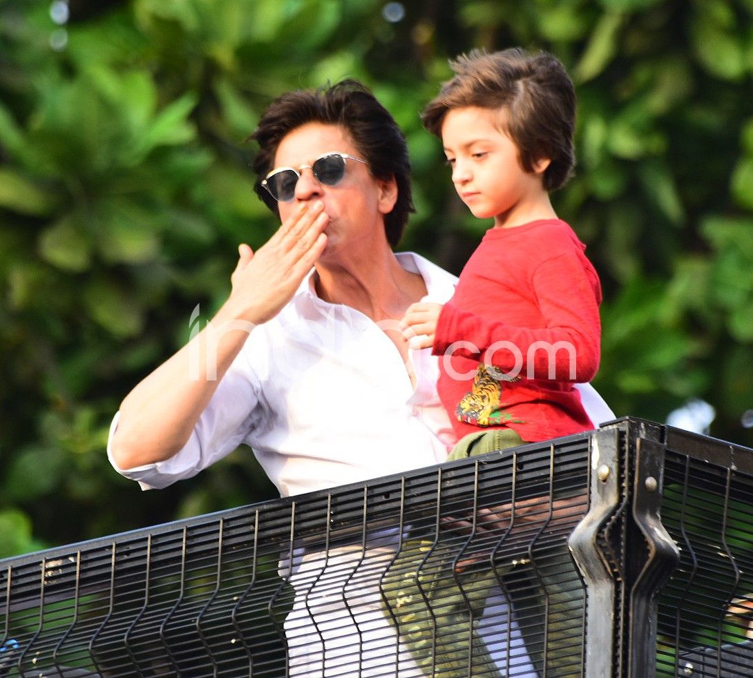 Shah Rukh Khan with son AbRam Khan