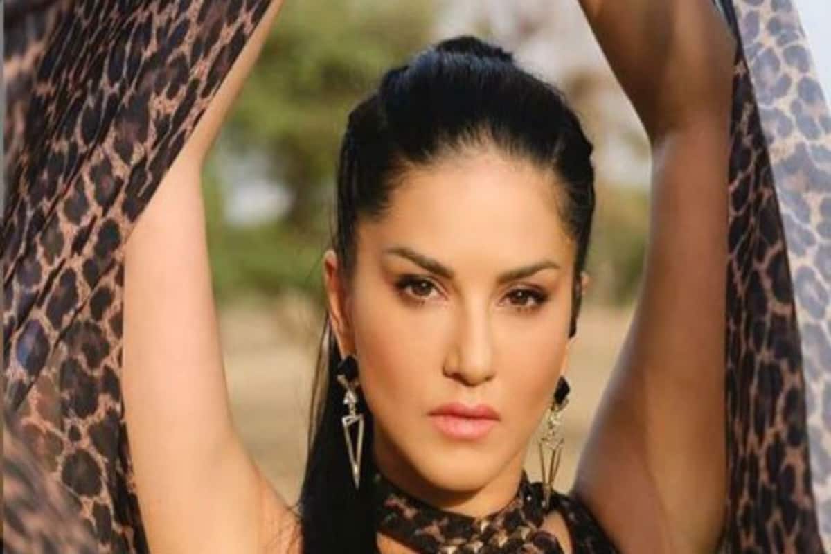 Sunny Leone Strikes a Pose in Leopard Print Dress And Her Fans Can