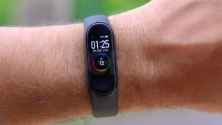Xiaomi Mi Band 4 First Impressions: Color display and more upgrades Xiaomi Mi Band 4 First Impressions: Color display and more upgrades