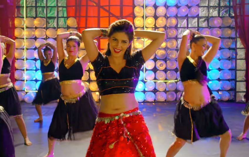 Sapna Choudhary’s Hot Thumkas in ‘Akh Da Nishana’ From DSP Dev Goes ...