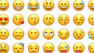 World Emoji Day: सोशल मीडिया पर सबसे ज्यादा शेयर किया जाता है यह इमोजी, पढ़िए रिपोर्ट World Emoji Day: सोशल मीडिया पर सबसे ज्यादा शेयर किया जाता है यह इमोजी, पढ़िए रिपोर्ट