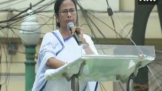 ममता का आरोप- जांच एजेंसियों से TMC नेता परेशान, BJP में न जाने पर घोटाले में फंसाने की मिल रही धमकी ममता का आरोप- जांच एजेंसियों से TMC नेता परेशान, BJP में न जाने पर घोटाले में फंसाने की मिल रही धमकी