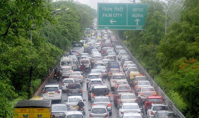 Noida Police, Rash driving, Challan, Motor Vehicles Act, Operation Clean