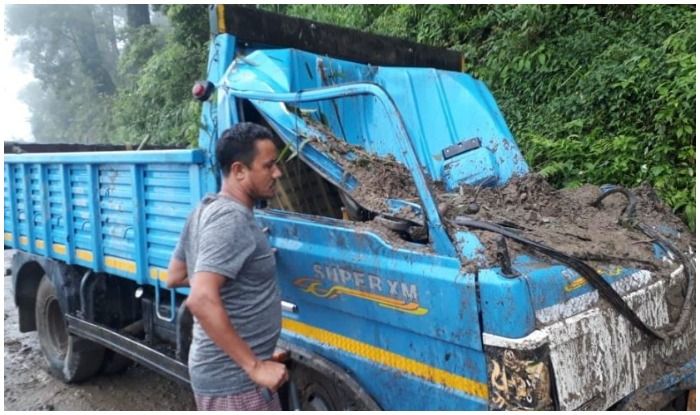 Bengal: Landslides Due to Torrential Rains Block Roads, Damage Houses in Darjeeling