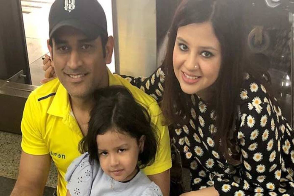 Dream11 Ipl Ms Dhoni S Wife Sakshi Reacts As Csk Skipper Makes Winning Comeback Against Mi