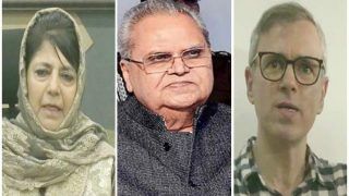 Jammu & Kashmir Live Updates: कश्मीर को लेकर बड़ा सवाल, 15 अगस्त को मनेगा आजादी का जश्न या पाकिस्तान से होगी जंग! Jammu & Kashmir Live Updates: कश्मीर को लेकर बड़ा सवाल, 15 अगस्त को मनेगा आजादी का जश्न या पाकिस्तान से होगी जंग!