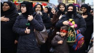 Muharram 2019: एक अल्लाह, एक मज़हब, फिर क्यों है शिया-सुन्नी में अंतर, कैसे मनाते हैं मुहर्रम का मातम Muharram 2019: एक अल्लाह, एक मज़हब, फिर क्यों है शिया-सुन्नी में अंतर, कैसे मनाते हैं मुहर्रम का मातम