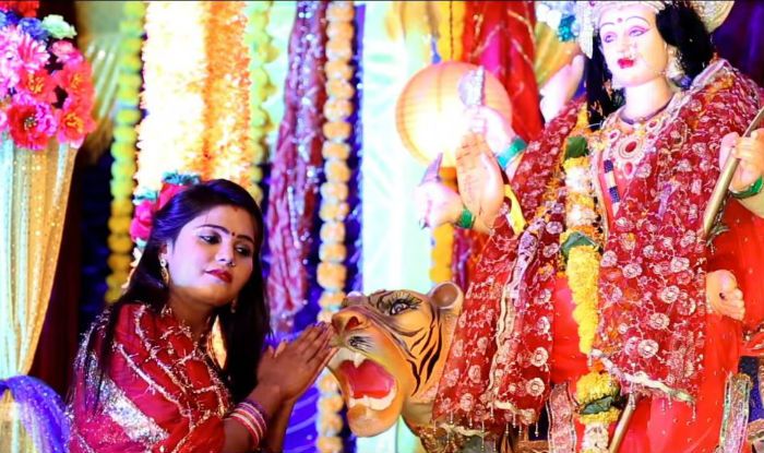 Sharad Navratri / Ashtami 2019: Best Devotional Bhojpuri Songs by Khesari  Lal Yadav, Kajal Raghwani, Pawan Singh, Akshara Singh to Play on This  Auspicious Occasion