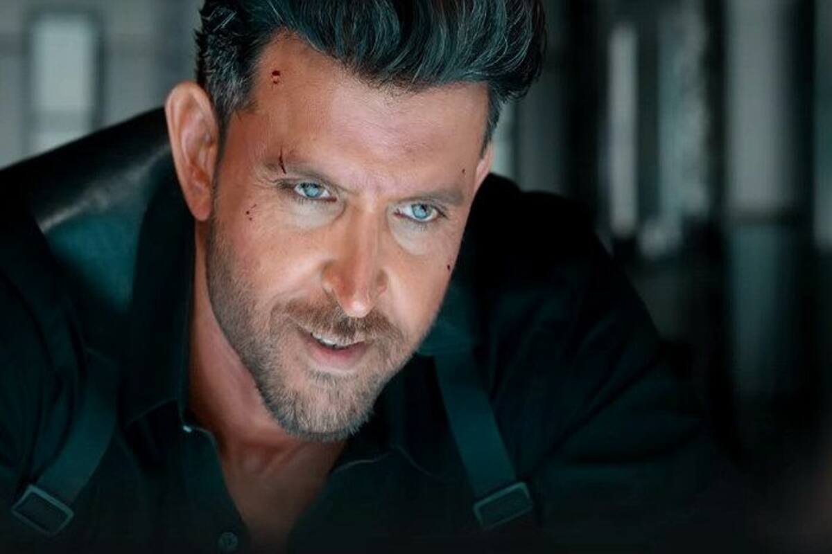 Box Office Hrithik Roshan And Tiger Shroff S War Reaches Rs 300 Cr Becomes Highest Grossing Film Of 2019 India Com Hrithik roshan latest movie war is a bollywood action thriller film. box office hrithik roshan and tiger