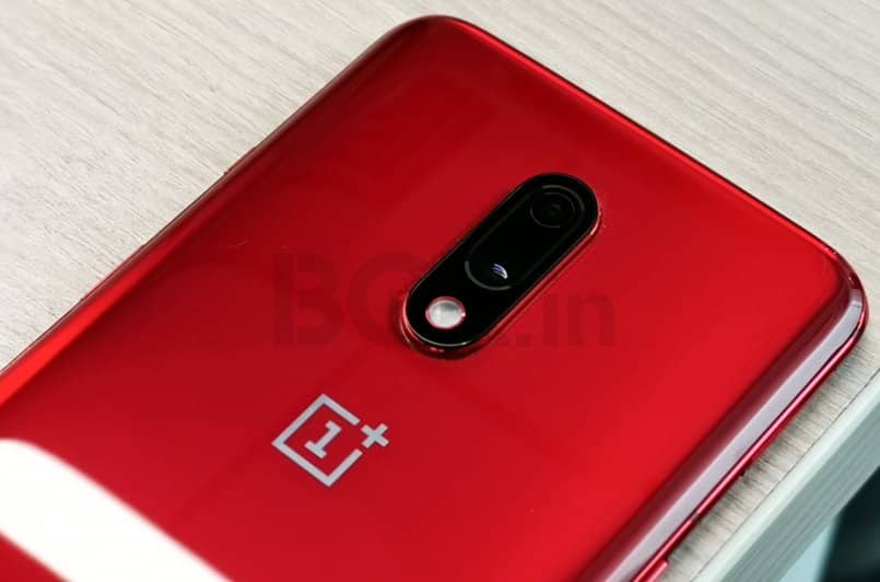 OnePlus 9 to Feature Flat Display With Hole-punch Design: Report