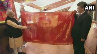 PM Modi Gifts Hand-woven Silk Potrait to Chinese President Xi Jinping PM Modi Gifts Hand-woven Silk Potrait to Chinese President Xi Jinping